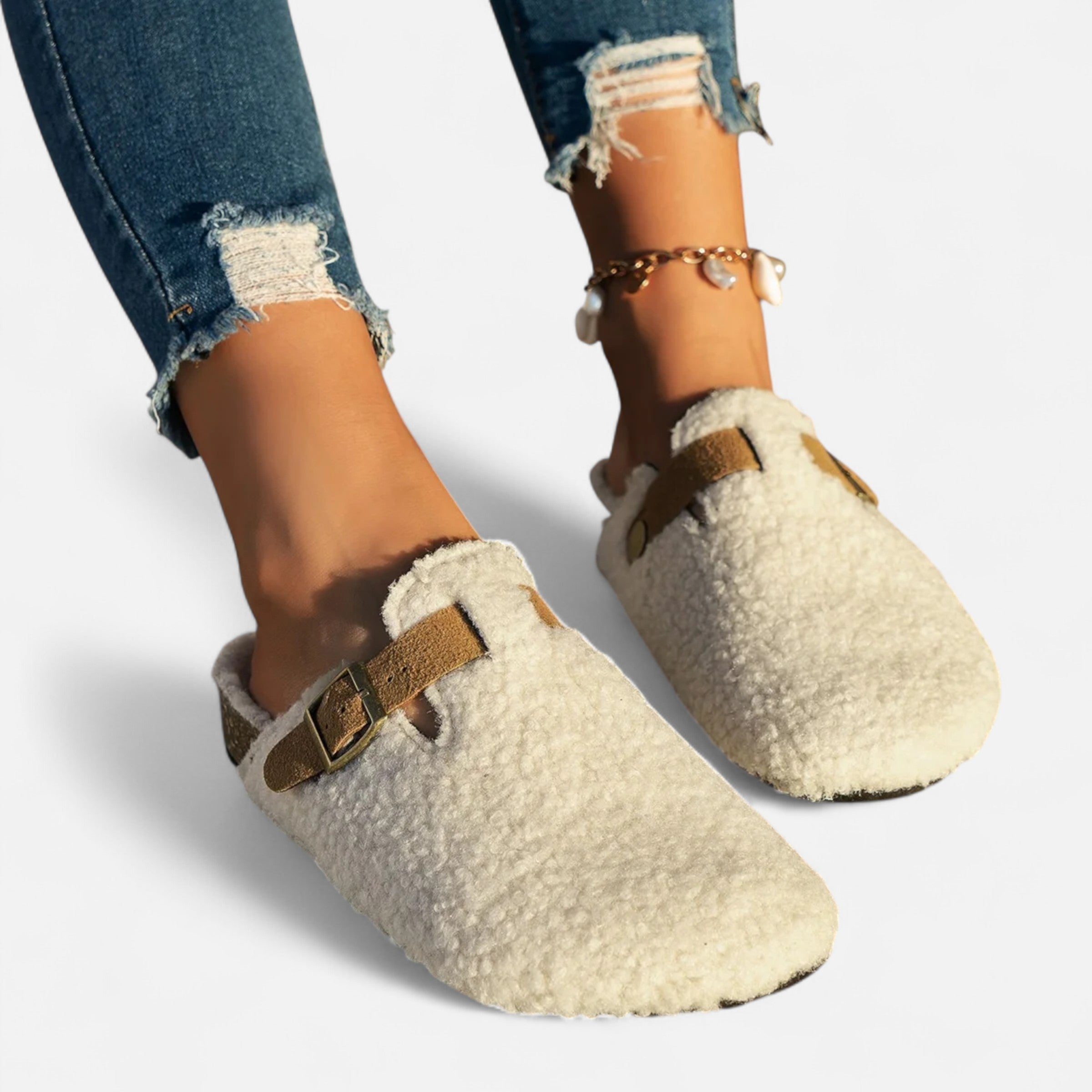 Maison Dresson | Women’s Plush Winter Mules