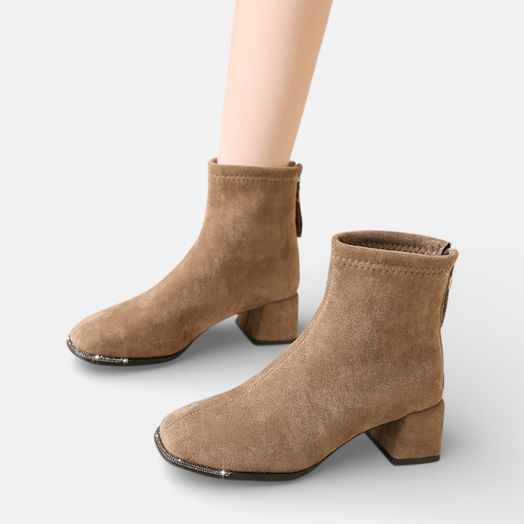 Maison Dresson | Women’s Suede Chunky Mid-Heel Boots