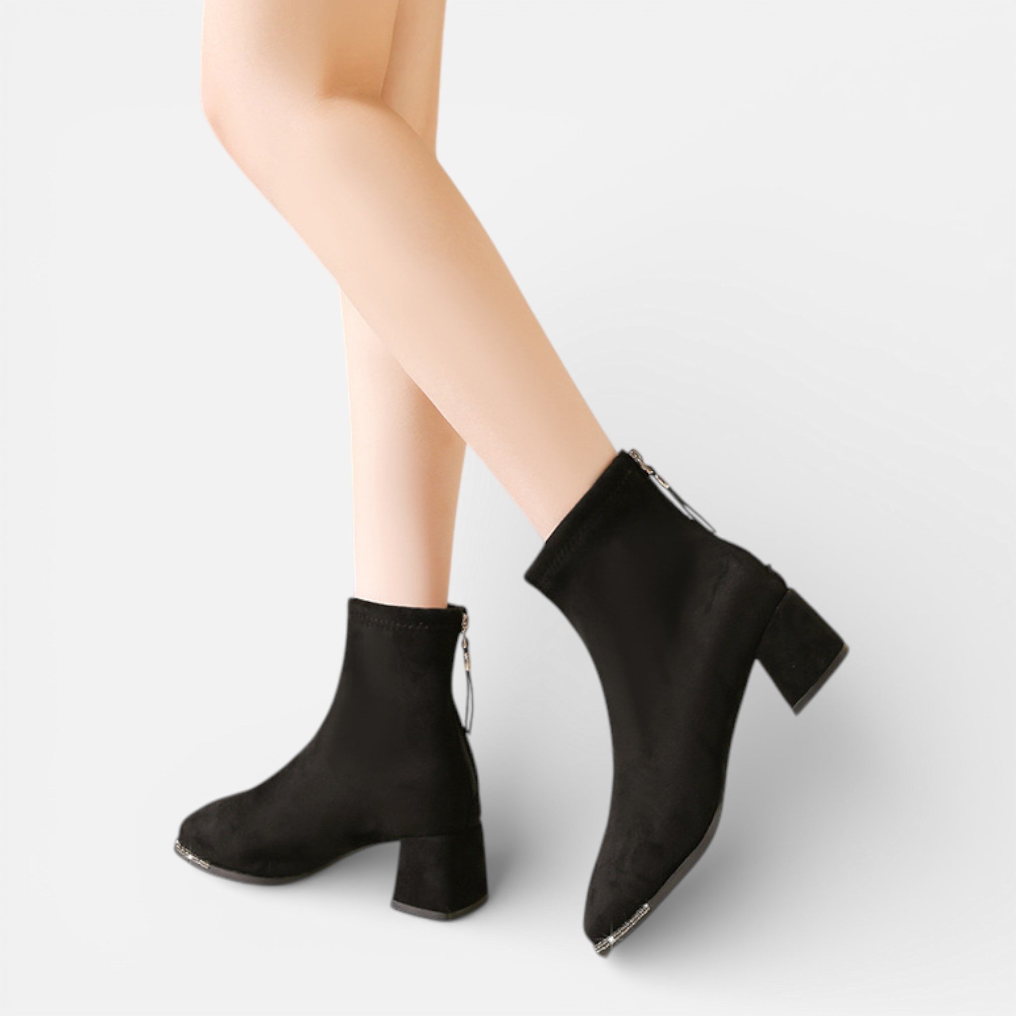 Maison Dresson | Women’s Suede Chunky Mid-Heel Boots