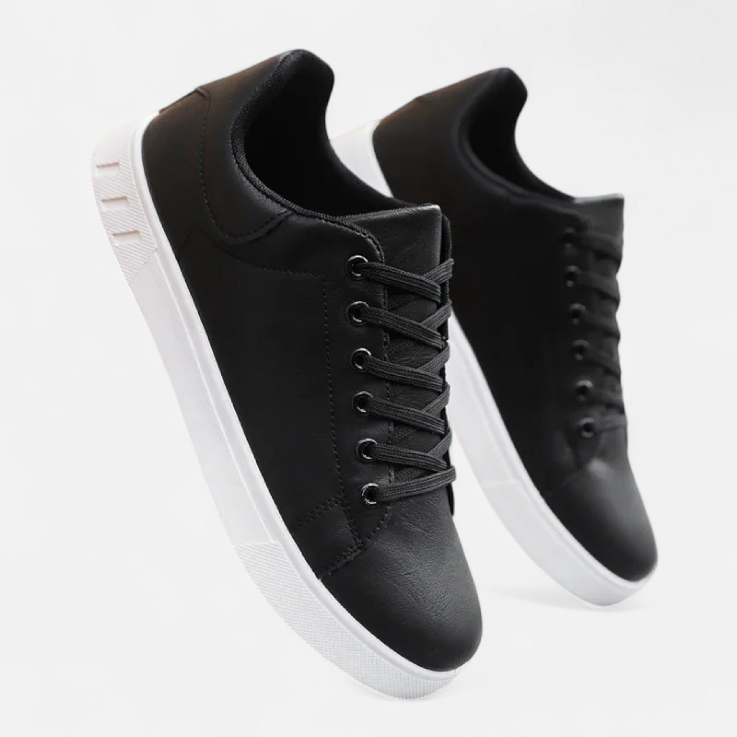 Maison Dresson | Men’s Casual Flat Leather Sneakers