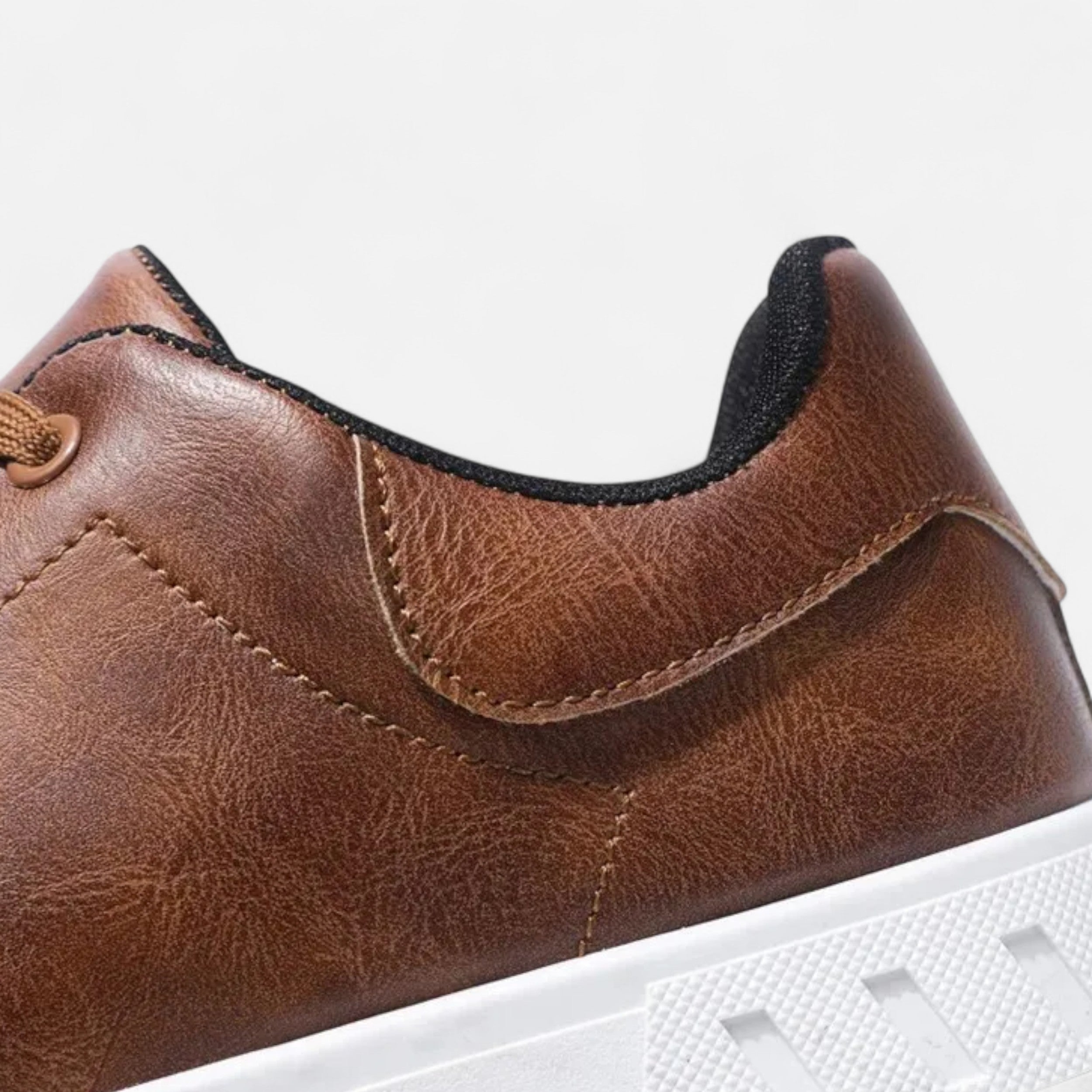 Maison Dresson | Men’s Casual Flat Leather Sneakers