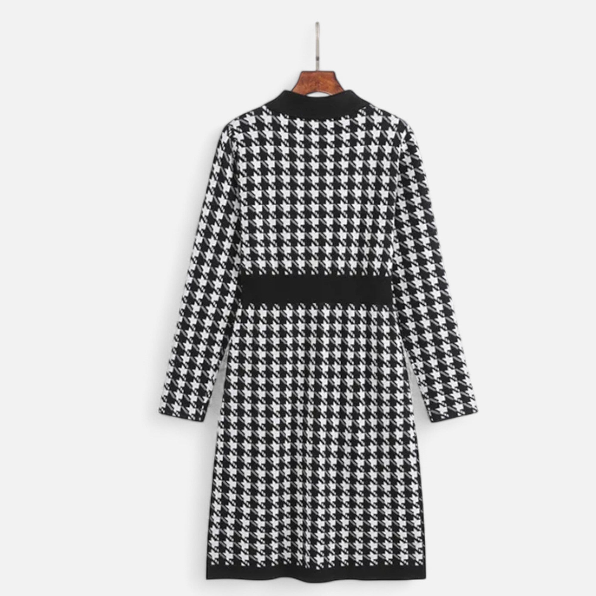 Maison Dresson | Women’s Pencil Sheath Dress in Black & White Houndstooth