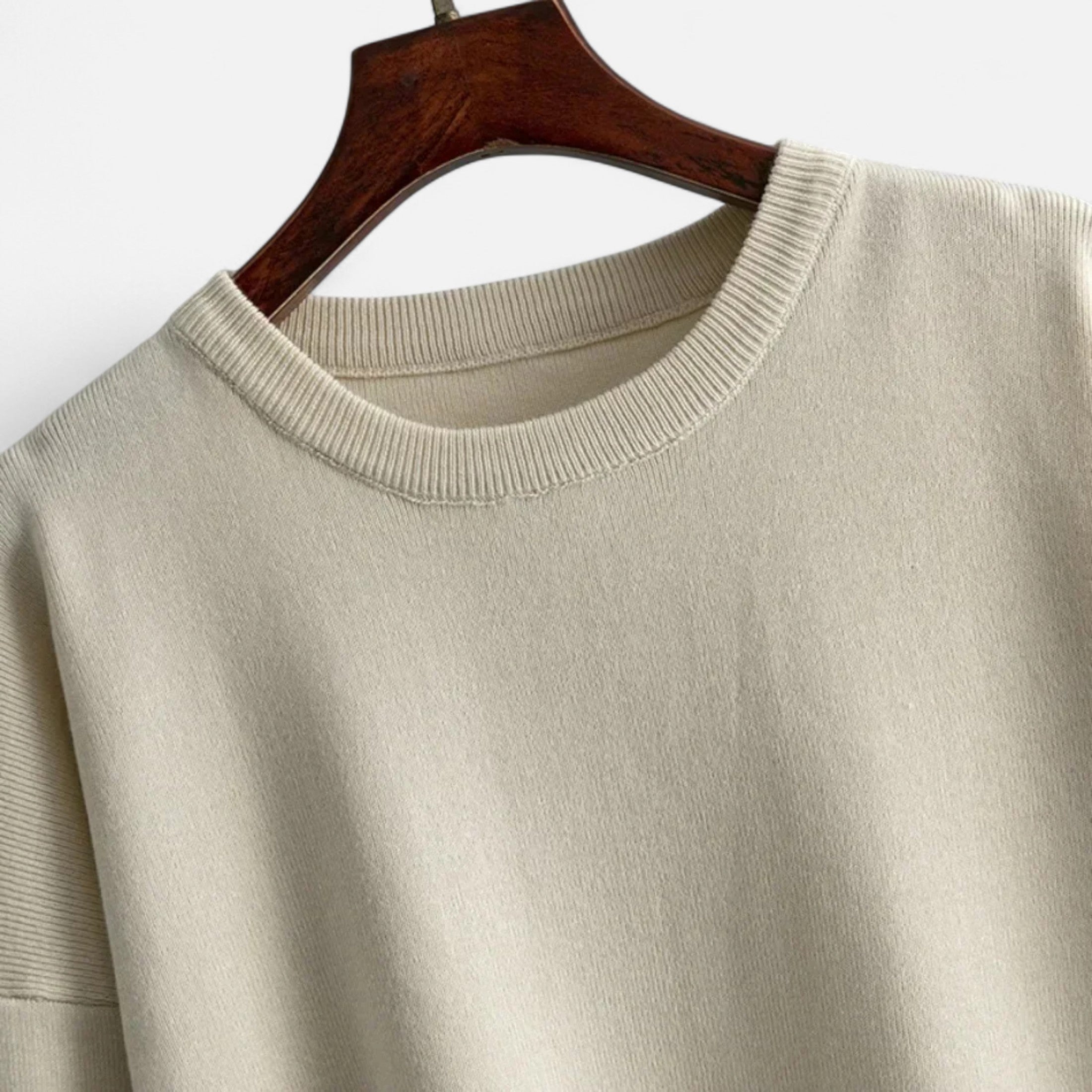 Maison Dresson | Women’s Knitted Two-Piece Set – Effortless Winter Poise