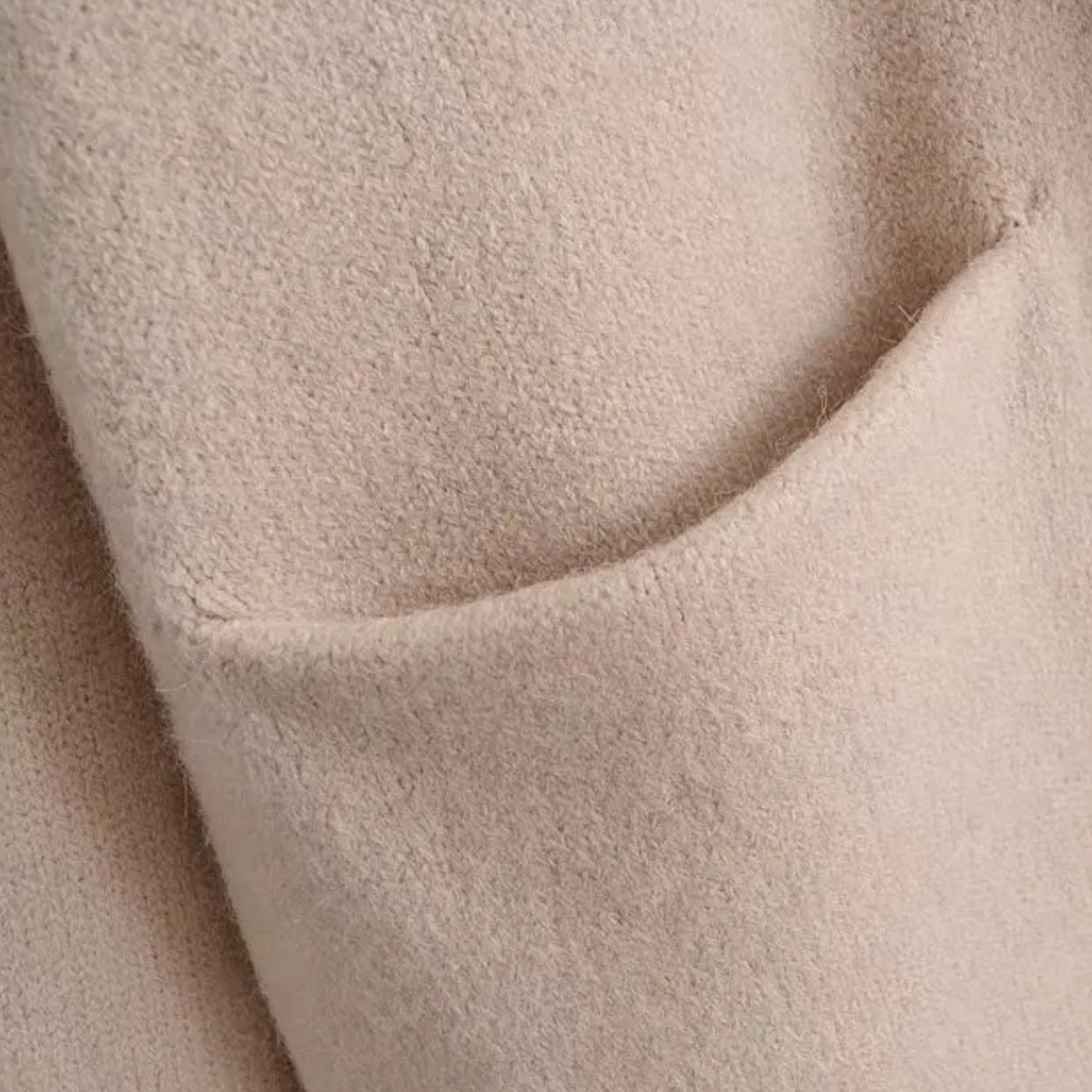 Maison Dresson | Women’s Thick Knit Cardigan – V-Neck Autumn Warmth