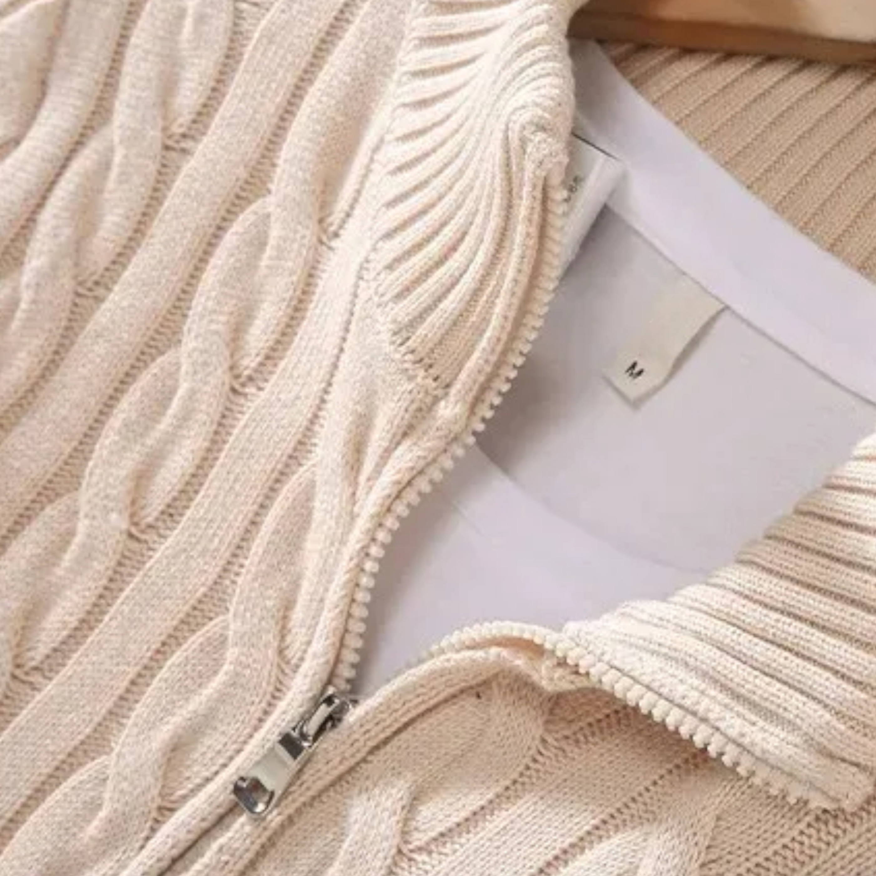 Maison Dresson | Men’s Thick-Knit Turtleneck Zip Sweater
