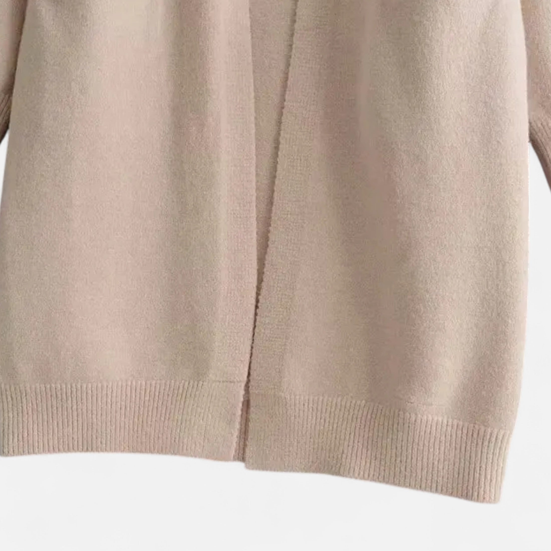 Maison Dresson | Women’s Thick Knit Cardigan – V-Neck Autumn Warmth