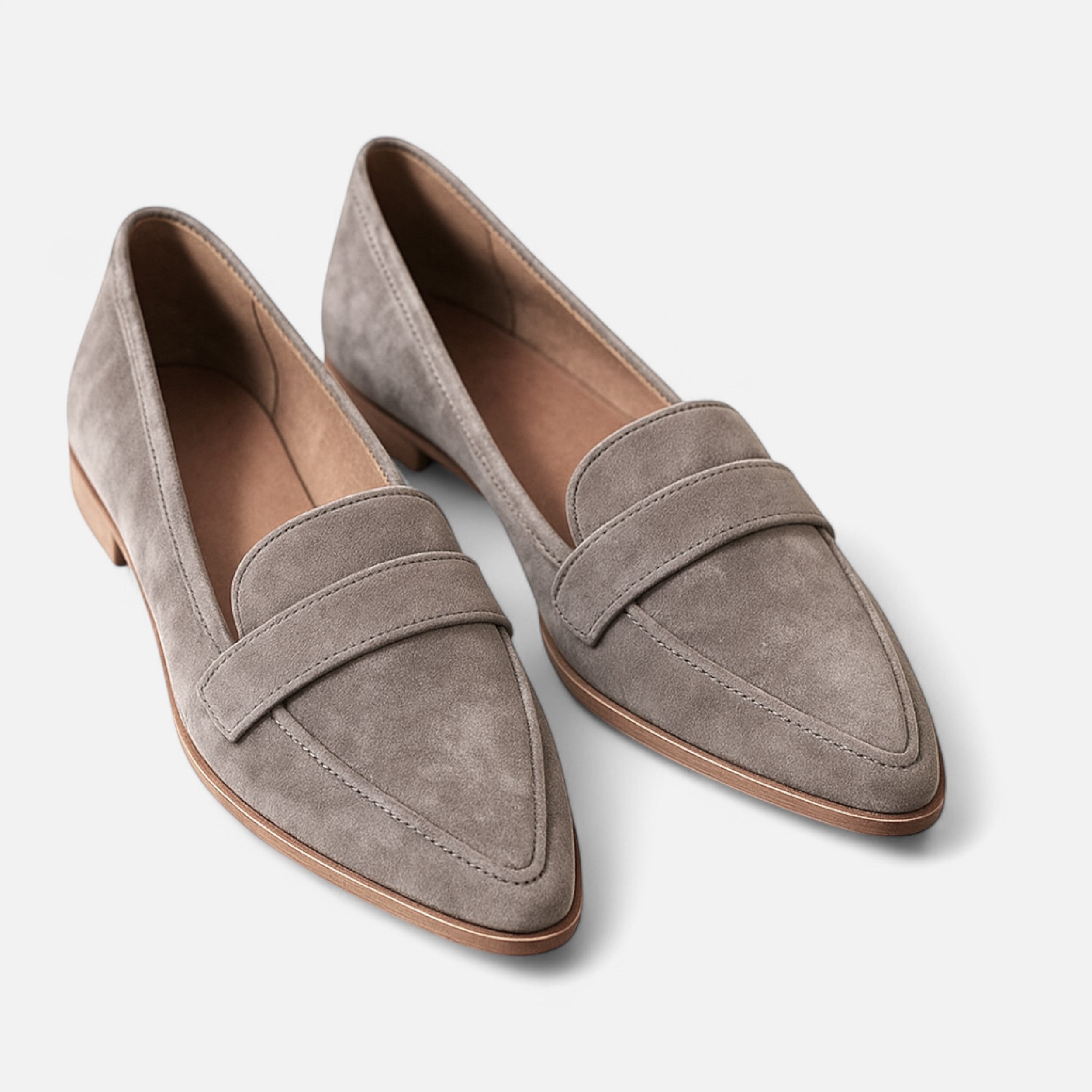 Maison Dresson | Women’s Retro Pointed-Toe Loafers