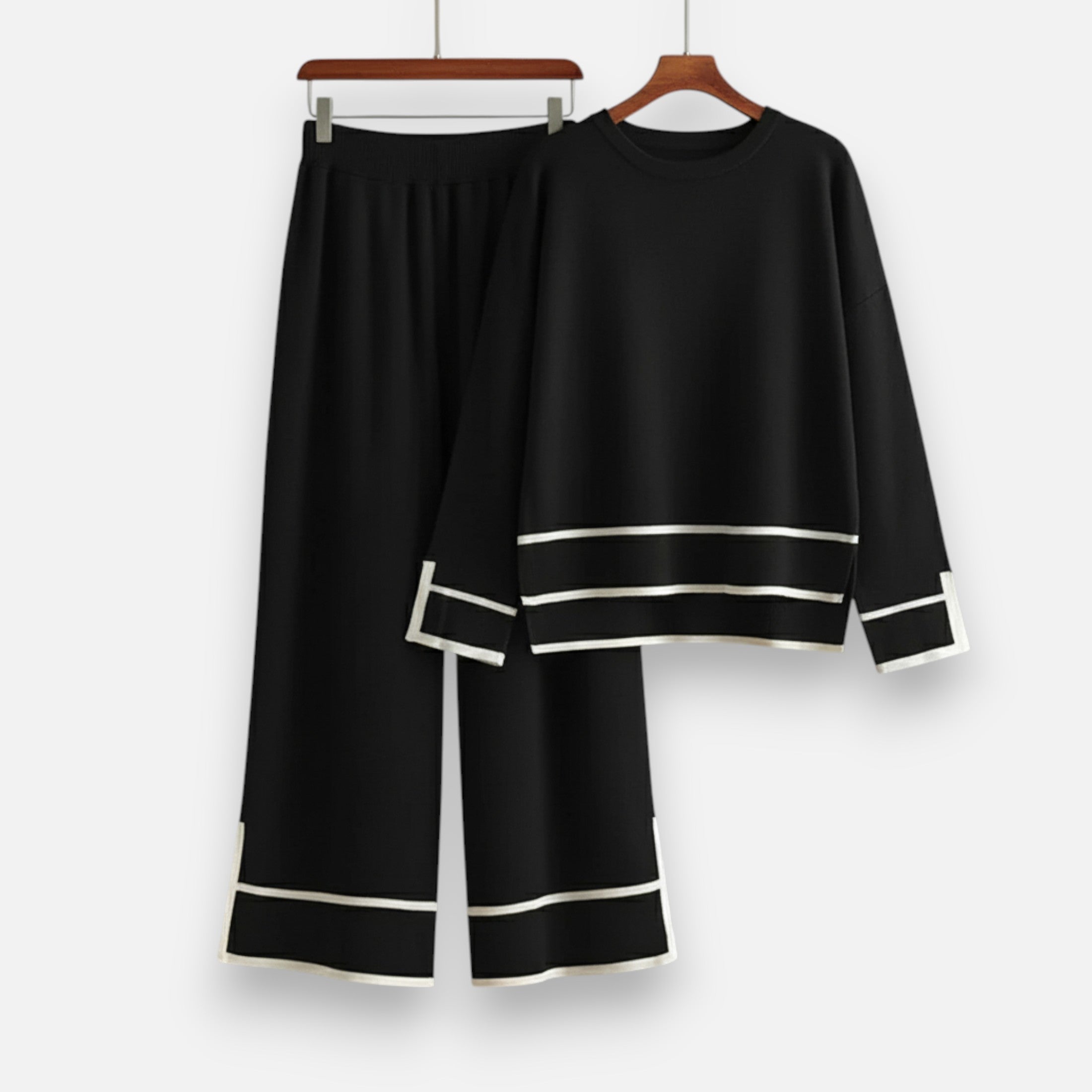 Maison Dresson | Women’s Knitted Two-Piece Set – Effortless Winter Poise