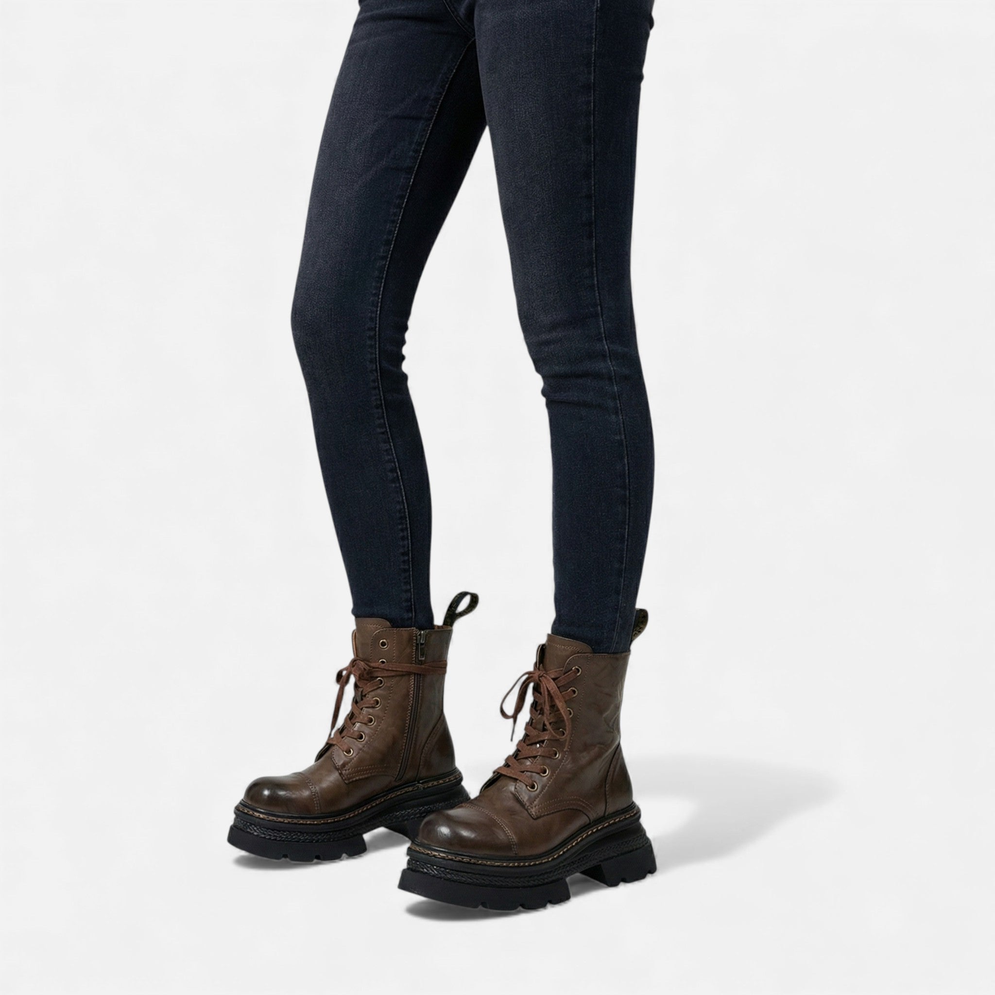 Maison Dresson | Women’s Plush-Lined Winter Lace-Up Platform Boots