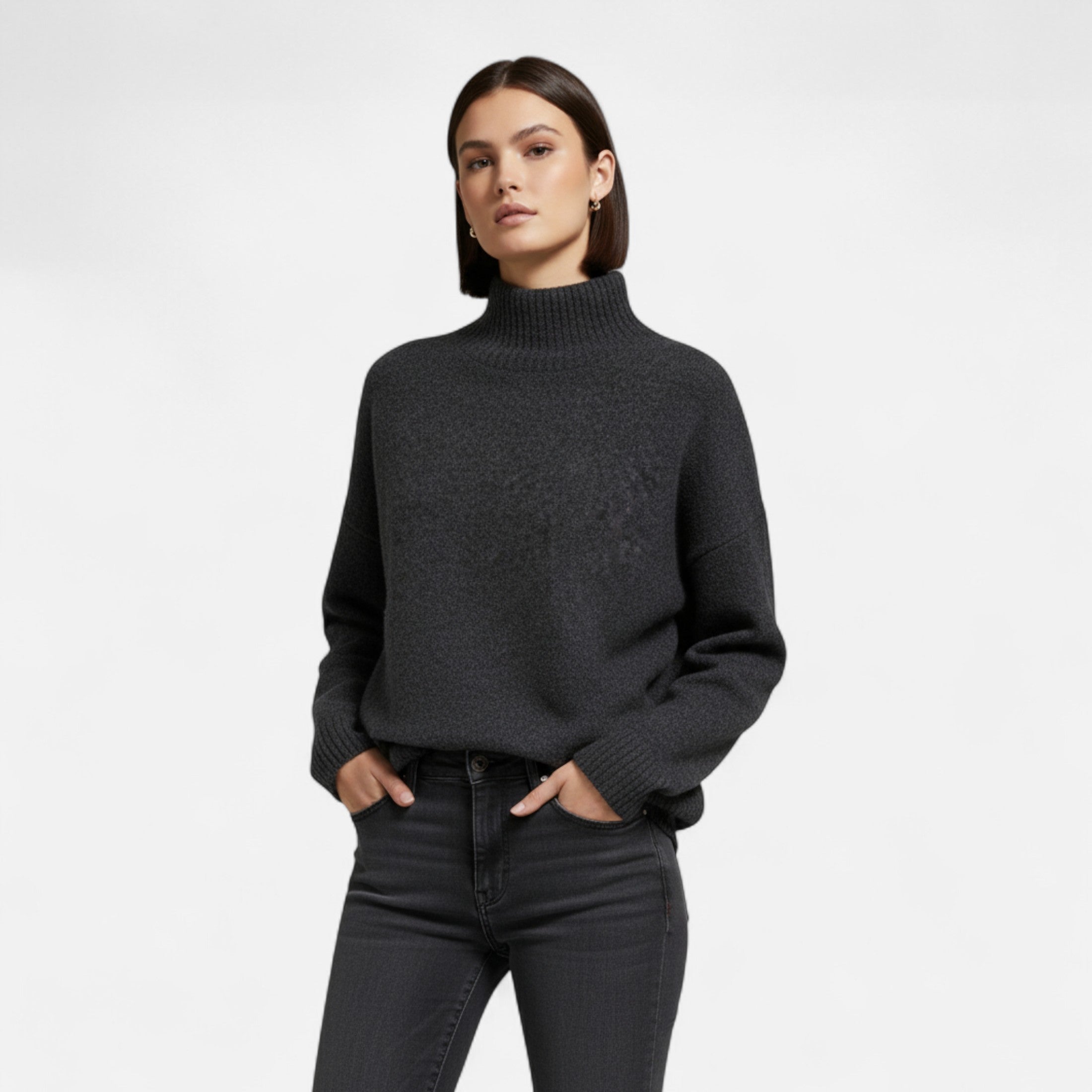 Maison Dresson | Women’s Vintage Turtleneck Sweater – Classic Winter Warmth