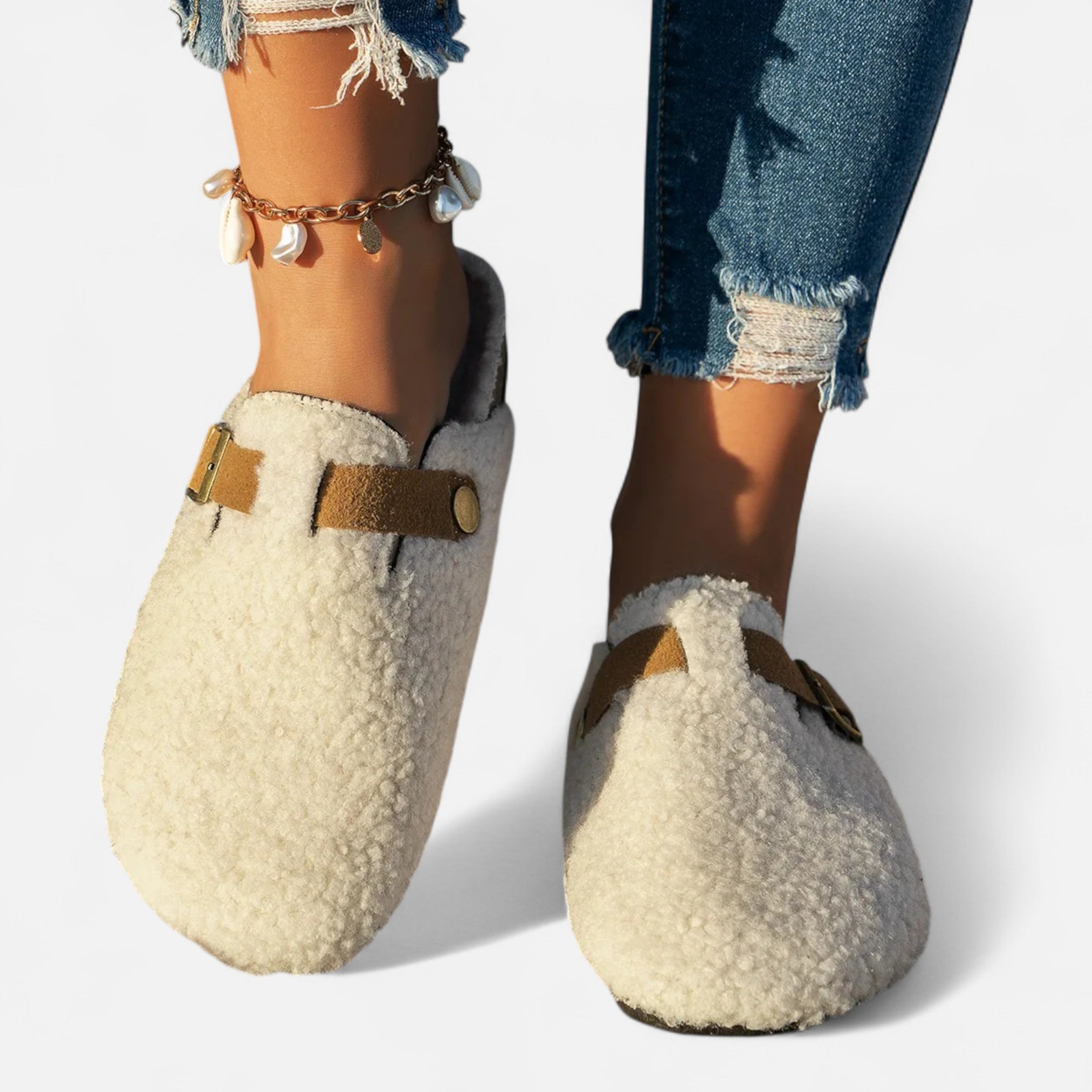 Maison Dresson | Women’s Plush Winter Mules