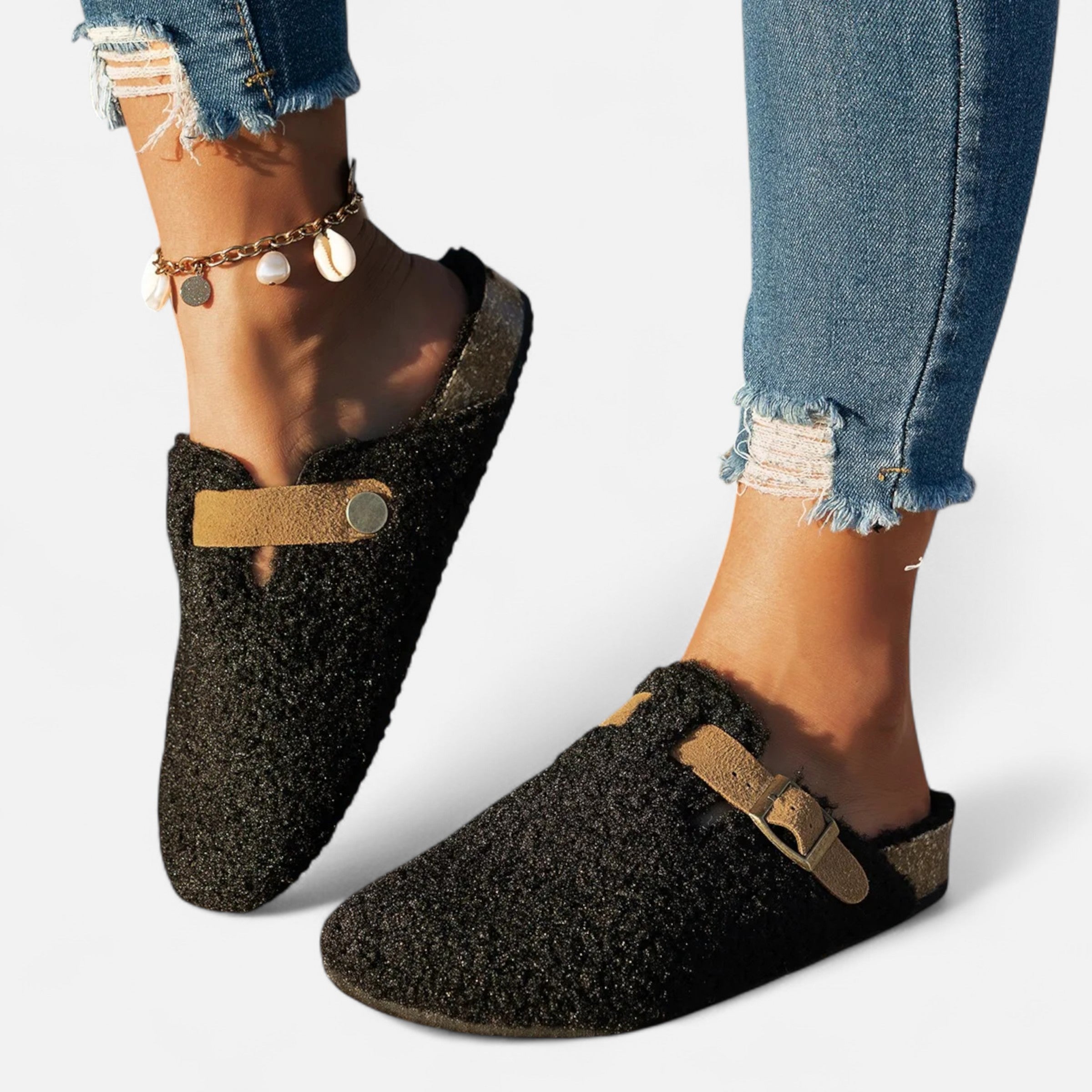 Maison Dresson | Women’s Plush Winter Mules