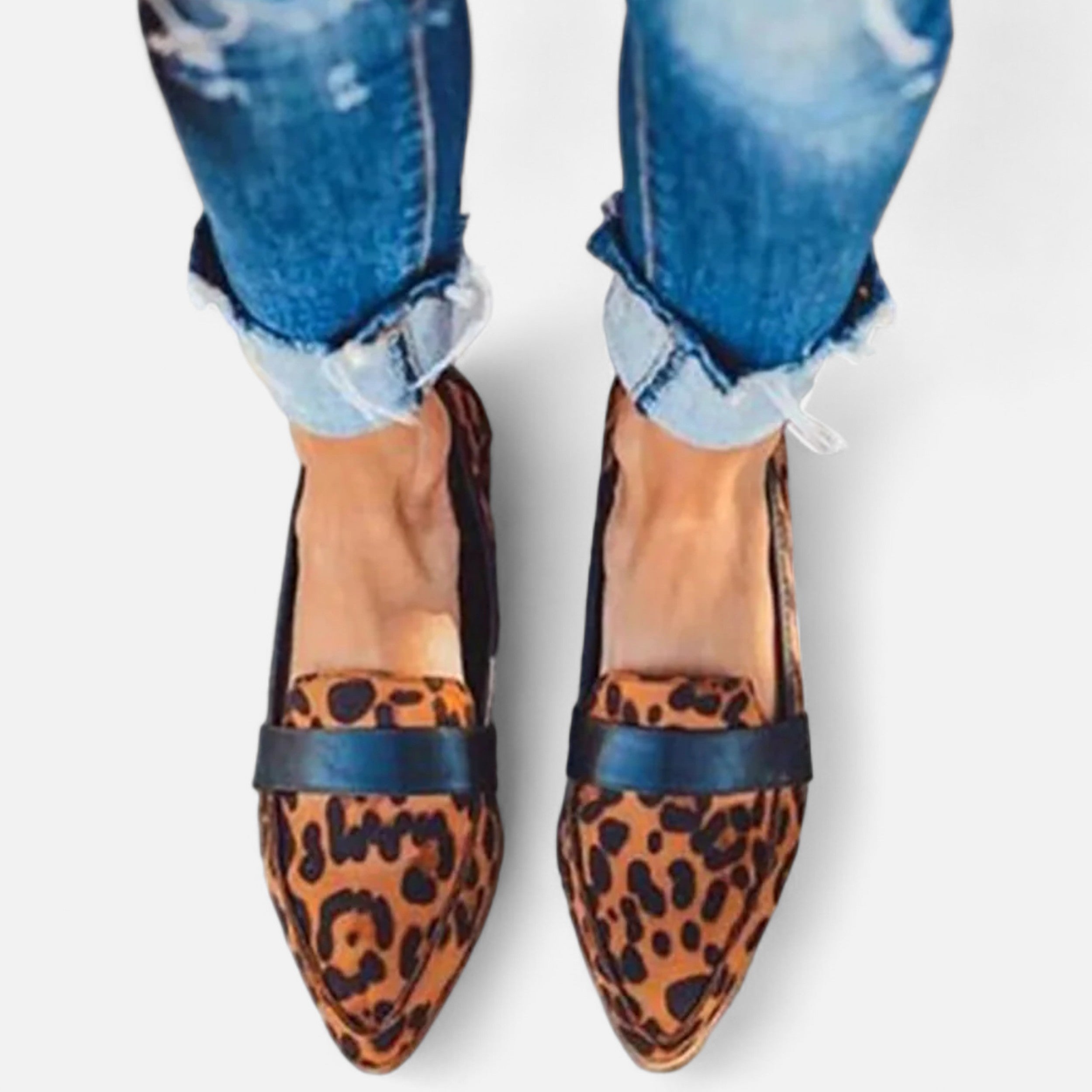 Maison Dresson | Women’s Retro Pointed-Toe Loafers